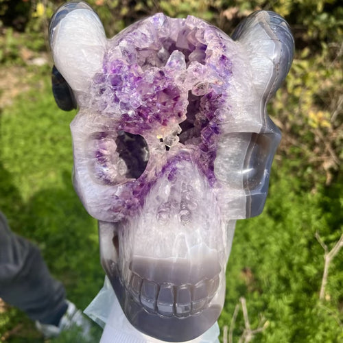 Amethyst skull